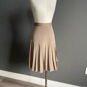 Jessica Hale 100% Wool Pleated Skirt Midi Old Money Minimalist Preppy Collegiate